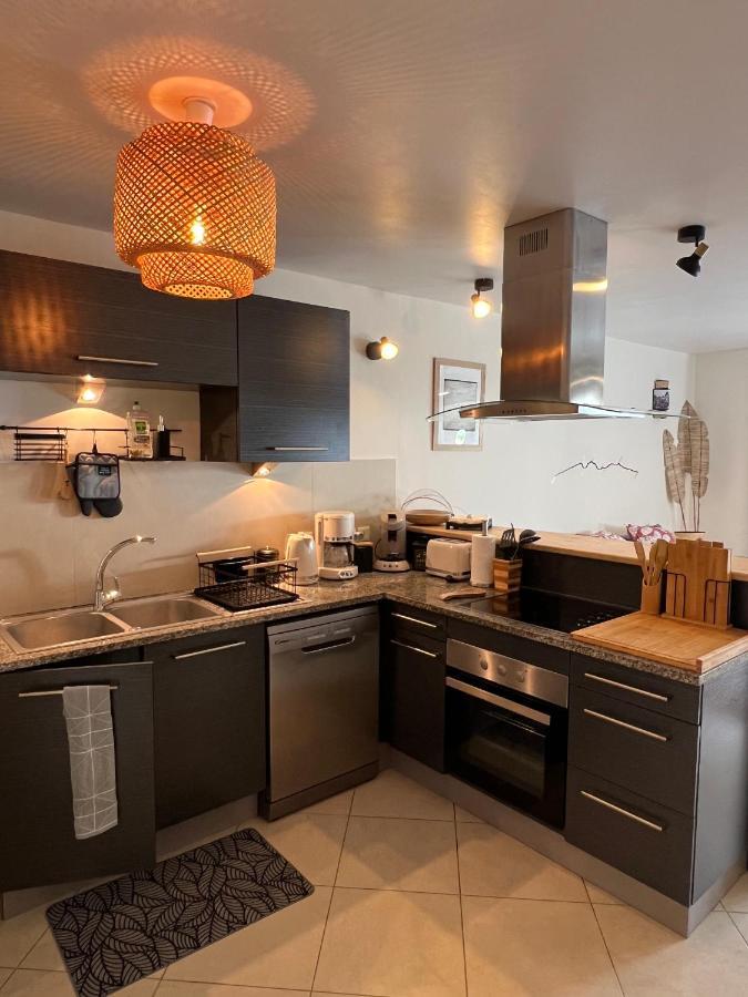 Apartamento Cosy Letchis Saint Pierre Exterior foto