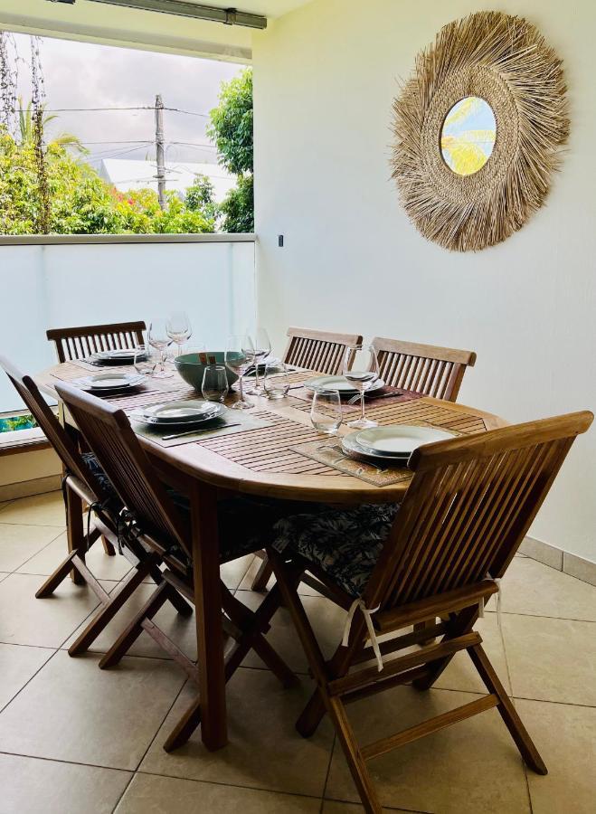 Apartamento Cosy Letchis Saint Pierre Exterior foto