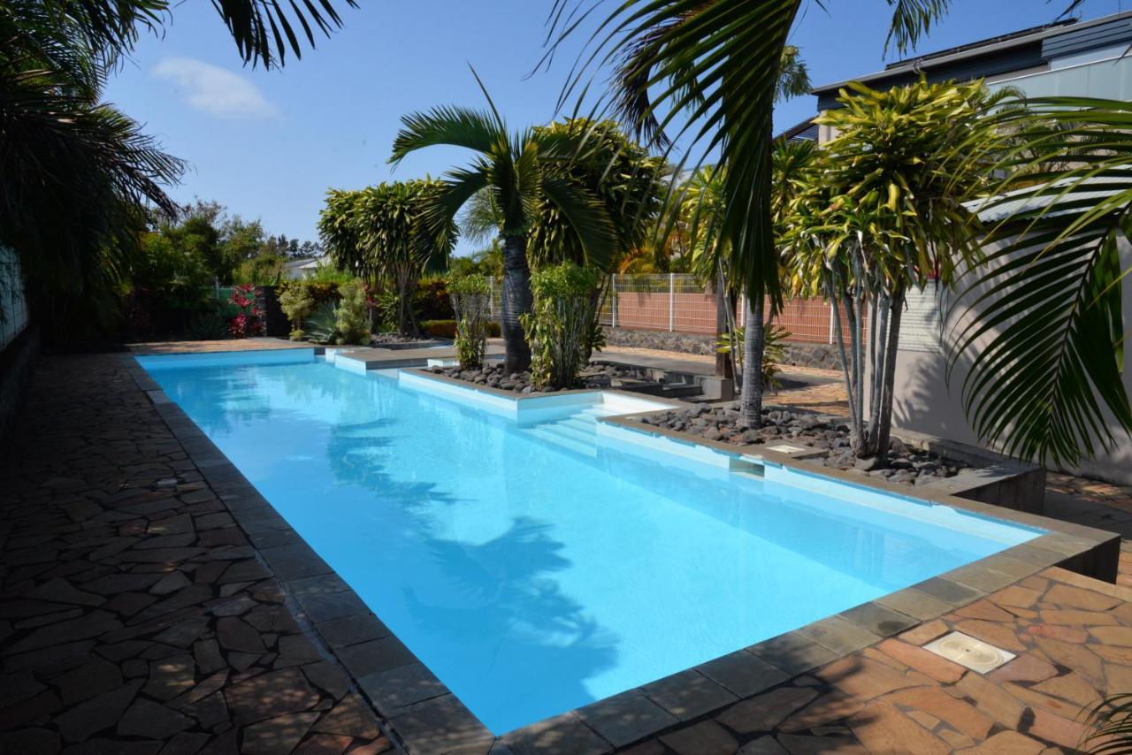 Apartamento Cosy Letchis Saint Pierre Exterior foto