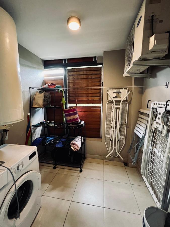 Apartamento Cosy Letchis Saint Pierre Exterior foto
